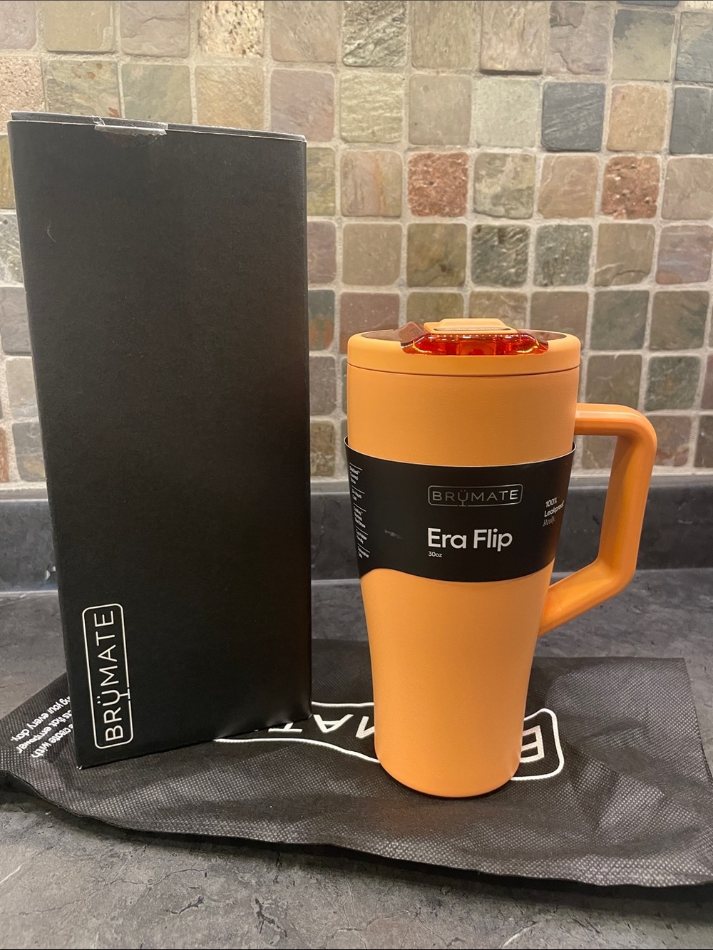 Brumate Era 30 Flip Peach